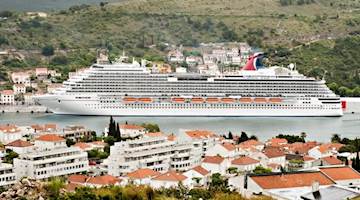 Carnival Cruises Ship