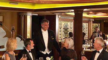 Friends dining onboard Cunard Cruises 