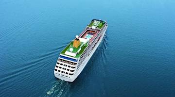 P&O Cruises Ship